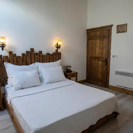 Pietra Nocleg ze śniadaniem Ayvalı