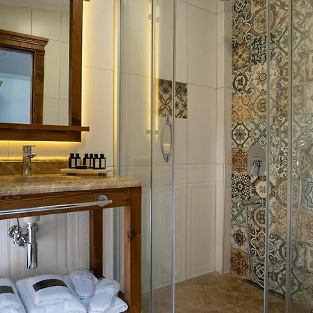 Pietra Bed & Breakfast Ayvalı