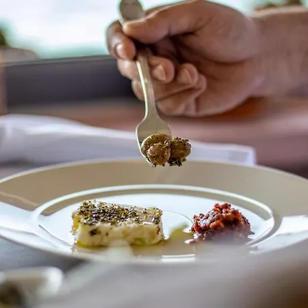 Pietra Bed & Breakfast Ayvalı